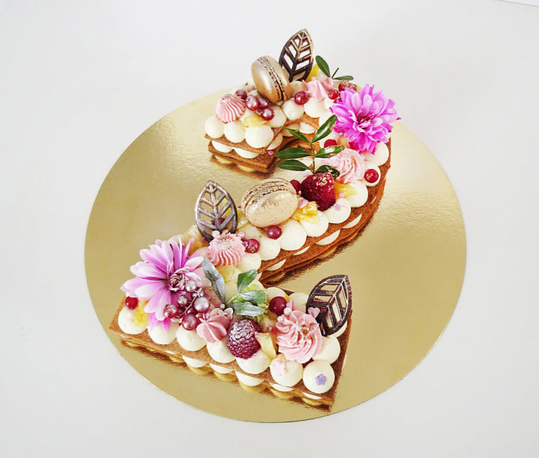Number Cake personnalisé Frais et Doré