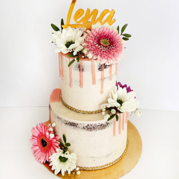 Dripped cake Lena